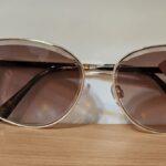 عینک شیشه قهوه ای و دسته پلنگی