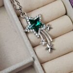 گردنبند ستاره ی دنباله دار