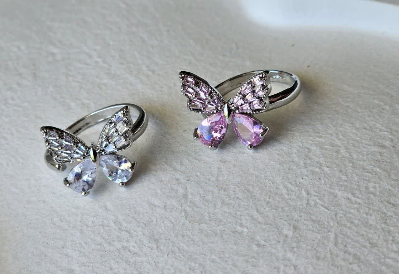 photo27334065325 انگشتر پروانه سواروسکی - Image 1